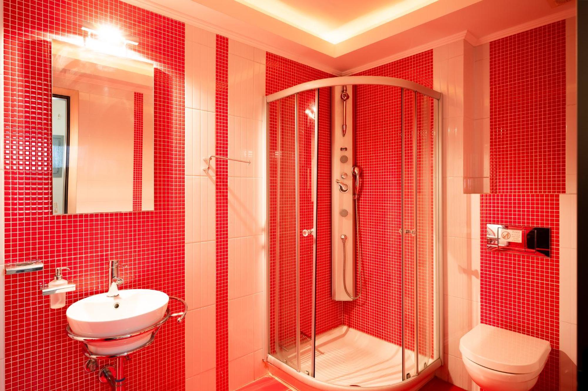 Miami Villa Nea Kydonia